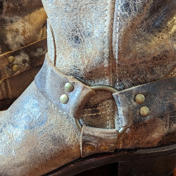 Distressed Frye Harness Boot sz 7 - Picture 5 of 7